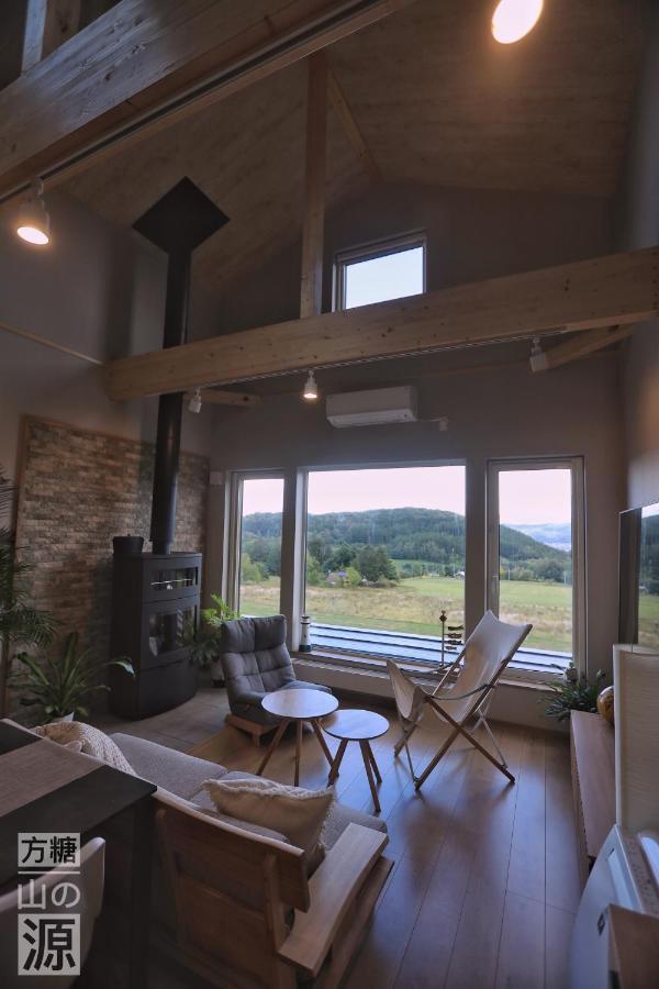 山の源-Yama No Minamoto Hotel Furano Exterior photo